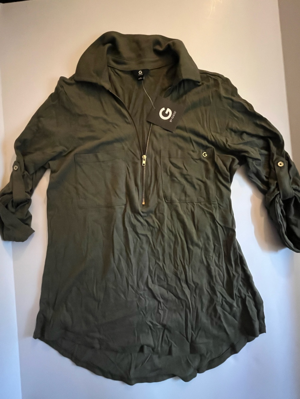 *NWT G by Guess Olive Top - Size L